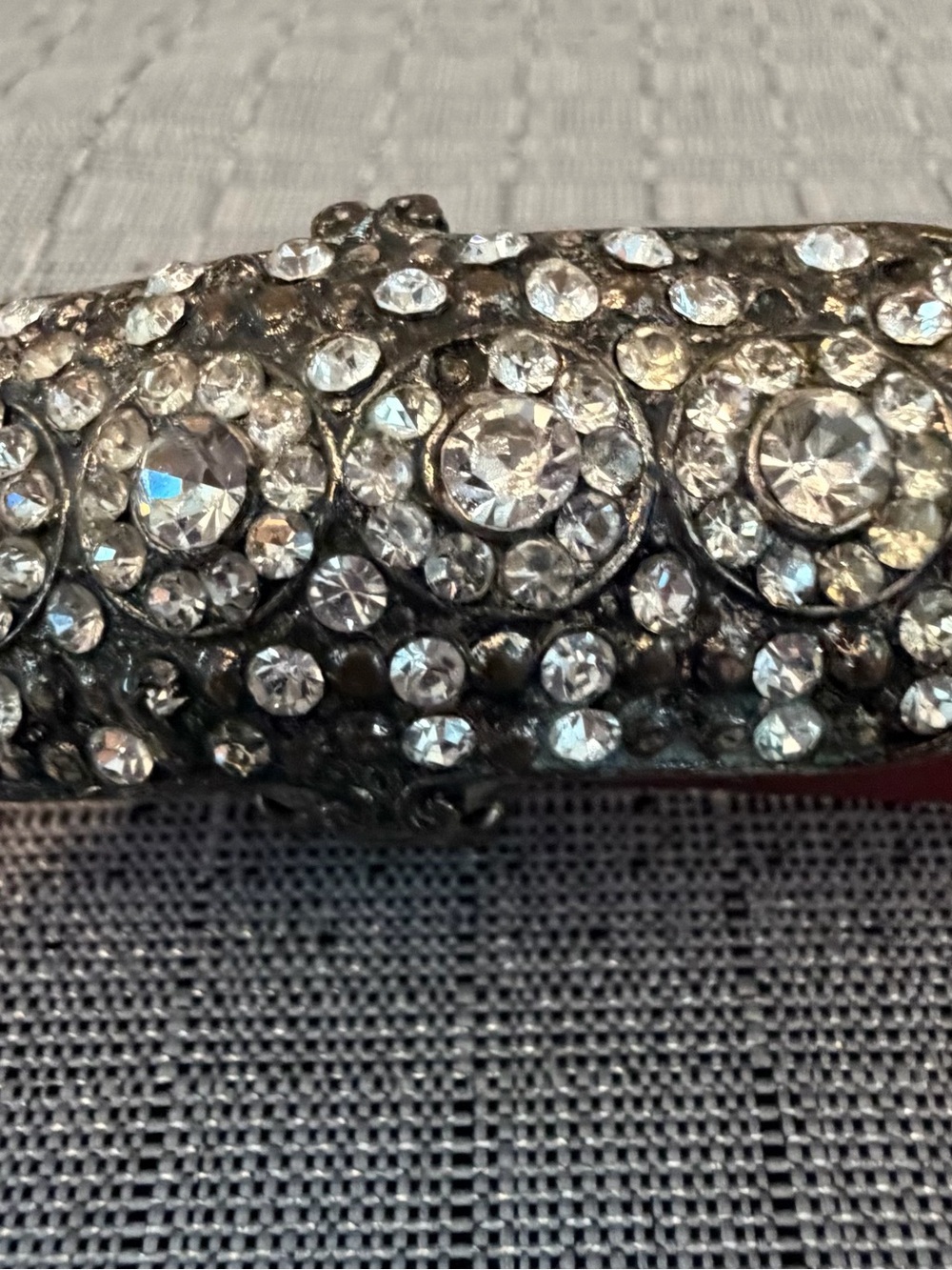 Vintage Rhinestone Embellished Ring - Picture 2 of 4